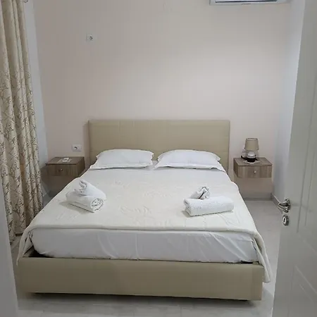 Eljos House * Permet