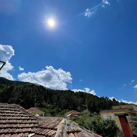 Eljos House Përmet
