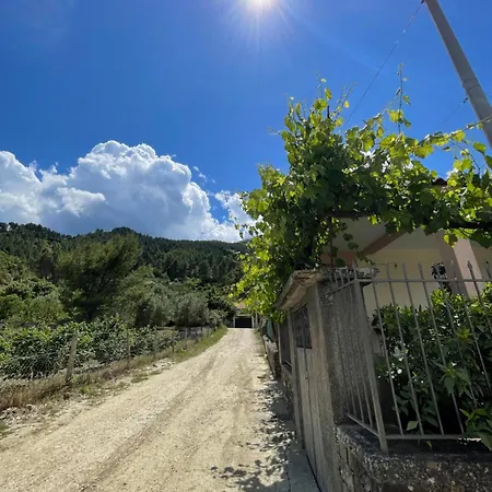 Maison d'hôtes Eljos House