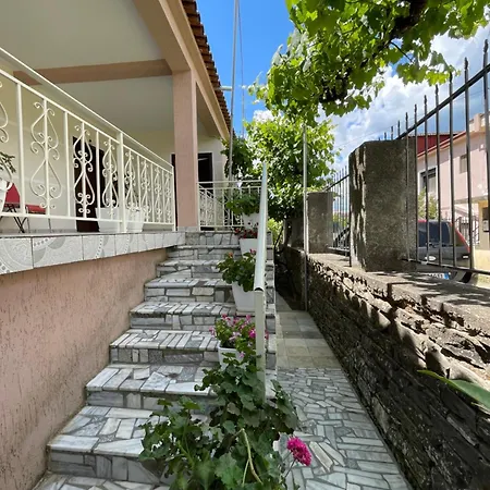 Maison d'hôtes Eljos House 4*