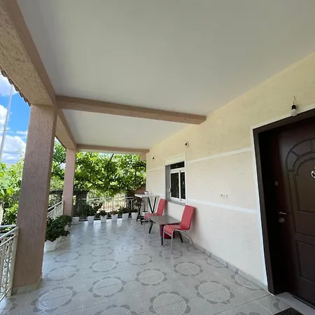 Maison d'hôtes Eljos House