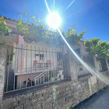 Eljos House Përmet
