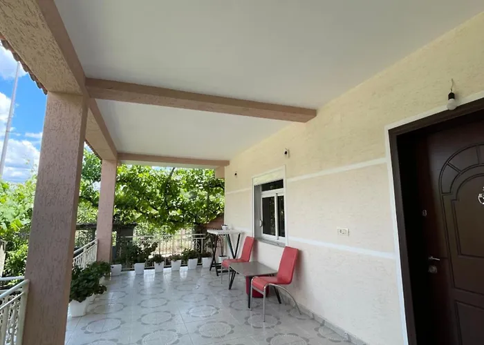 Affittacamere Eljos House