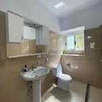 בית הארחה Eljos House