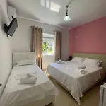 בית הארחה Eljos House Përmet