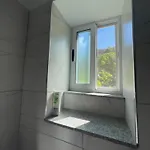 Eljos House בית הארחה Përmet