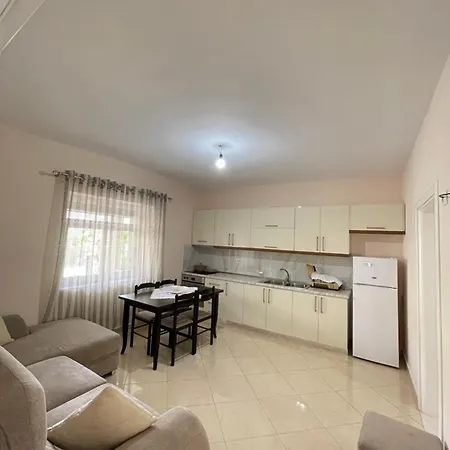 Eljos House Guest house 4*