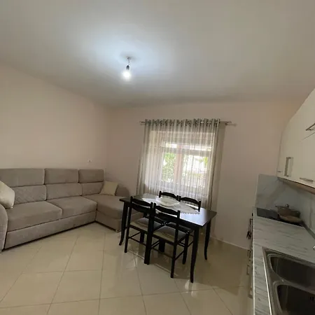 Guest house Eljos House Permet